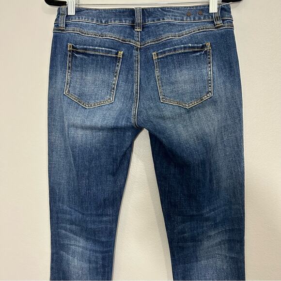 Cabi Slim Boyfriend Jeans Distressed Style #5695 Size 4 - Picture 8 of 10